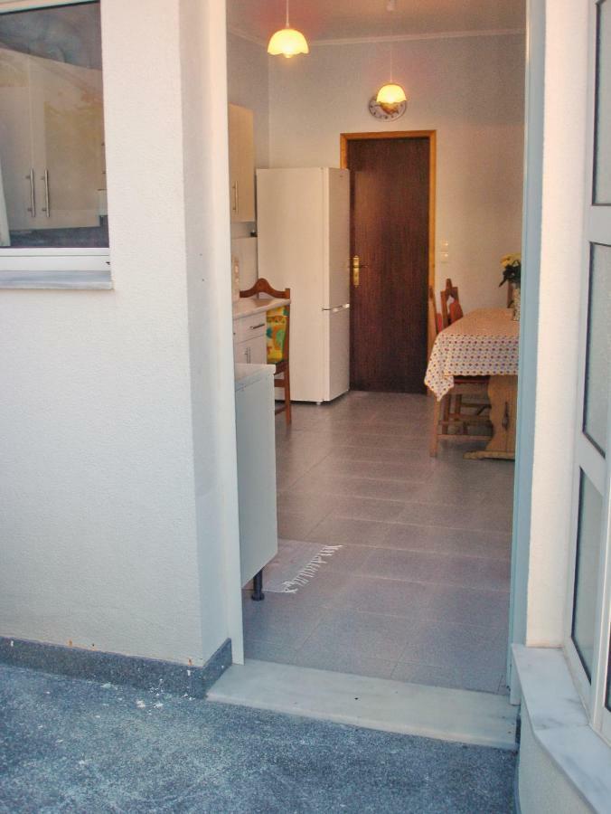 Villa High View *